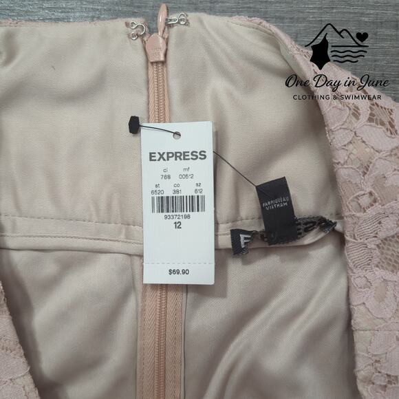 Express Layered Lace Pencil Skirt Size 12 - Picture 2 of 5